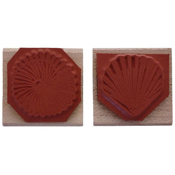 Hero Arts Rubber Stamp Set Of 2 - Seashell & Nautilus Design Wood Mounted Stamps - Picture 3 of 6
